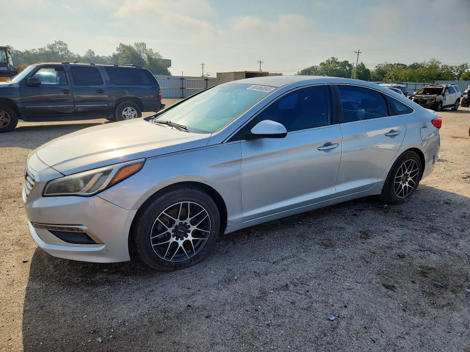 2015 Hyundai Sonata — фото 1