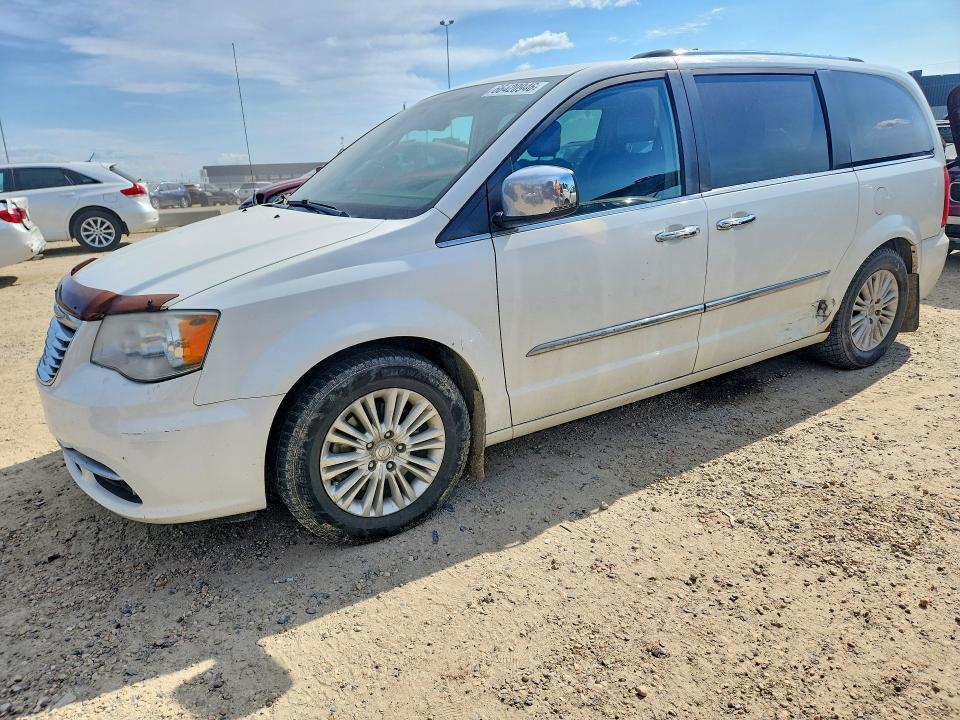 2012 Chrysler Town Country — фото 1