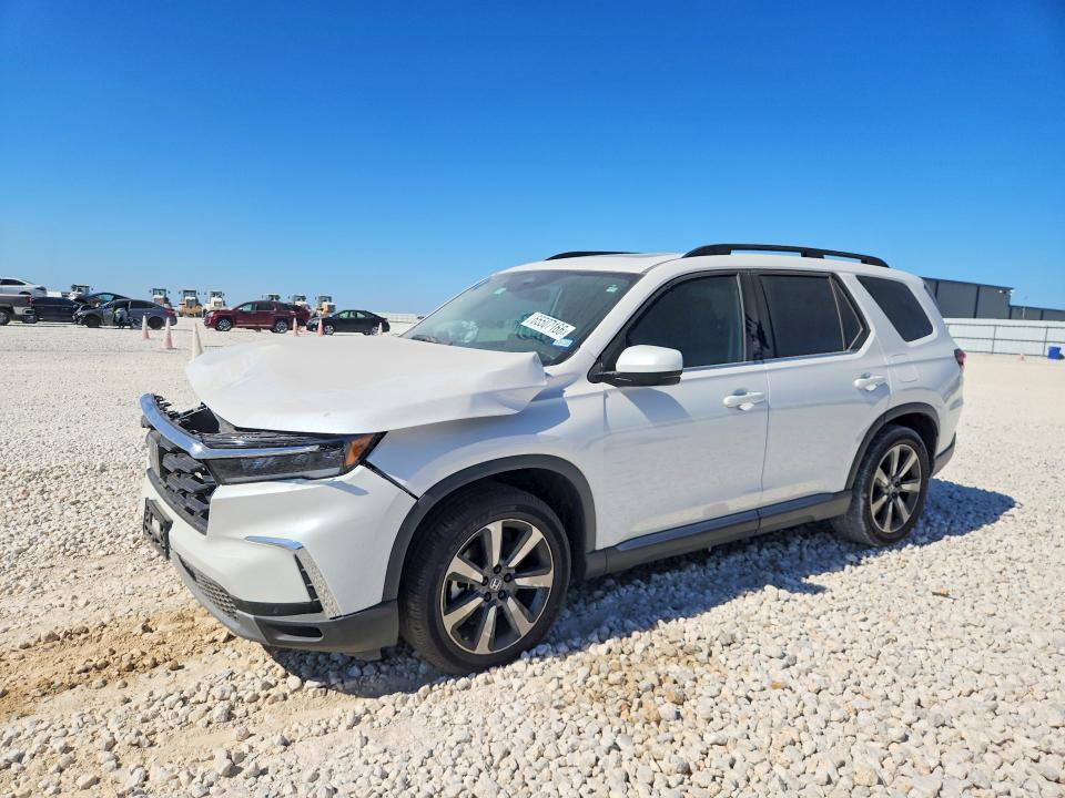 2025 Honda Pilot — фото 1