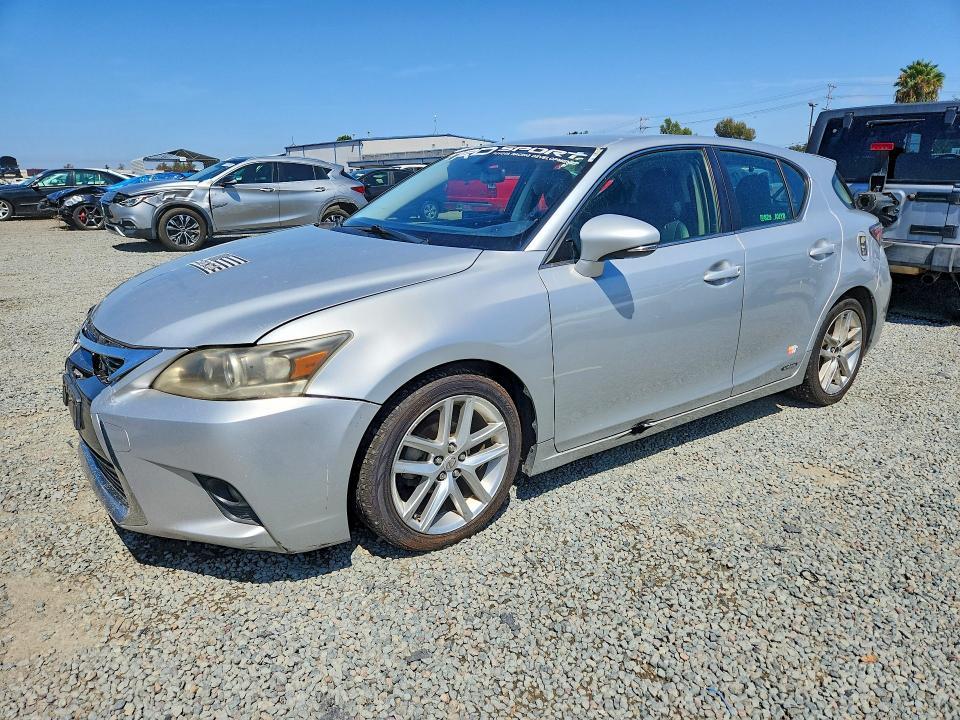 2016 Lexus Ct — фото 1