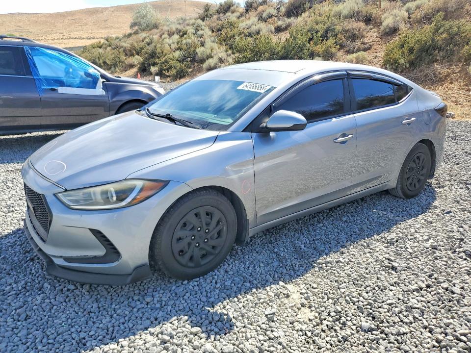 2017 Hyundai Elantra — фото 1