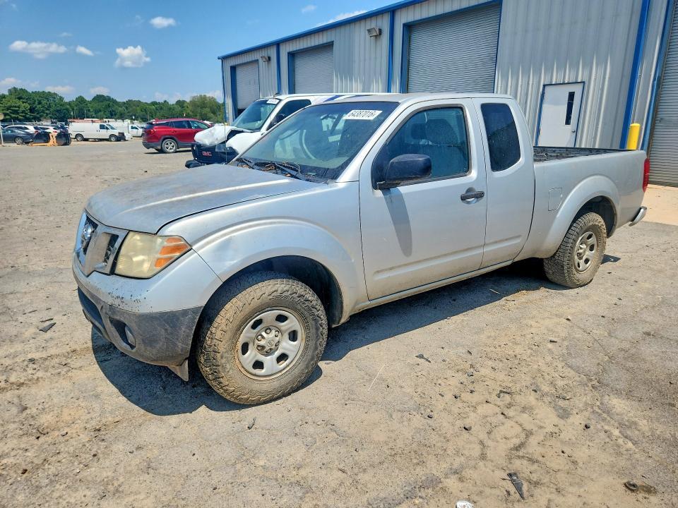 2011 Nissan Frontier — фото 1