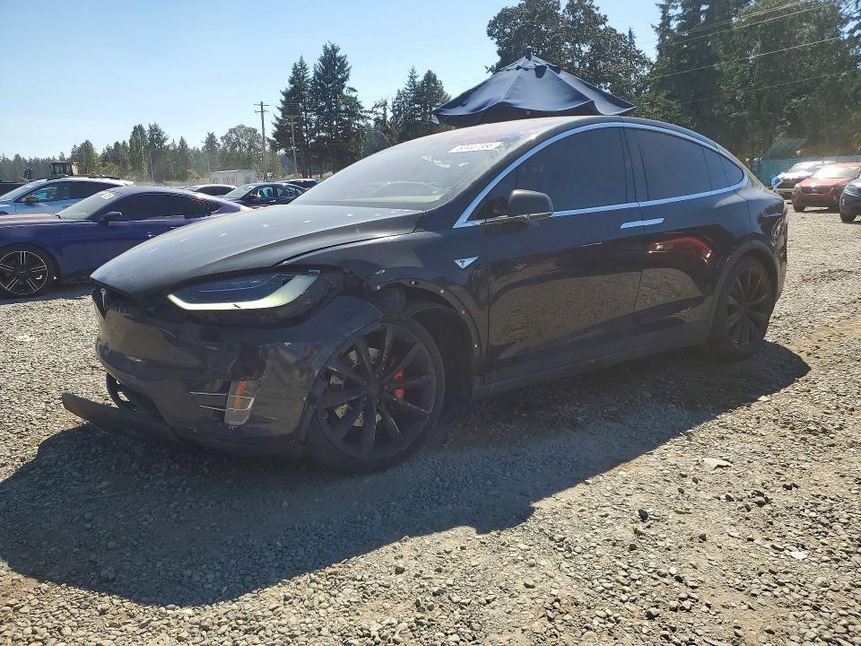 2016 Tesla Model X — фото 1
