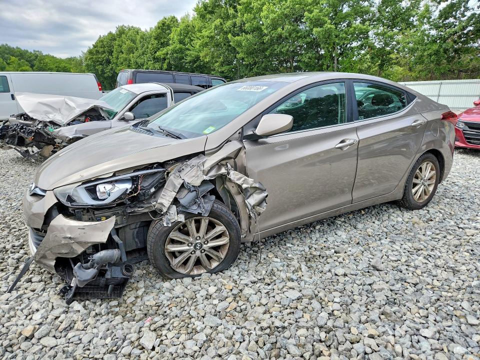 2015 Hyundai Elantra — фото 1