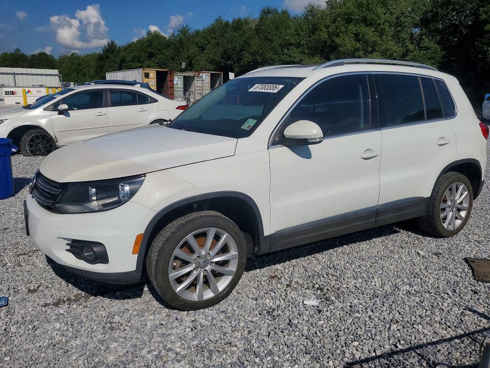 2015 Volkswagen Tiguan — фото 1