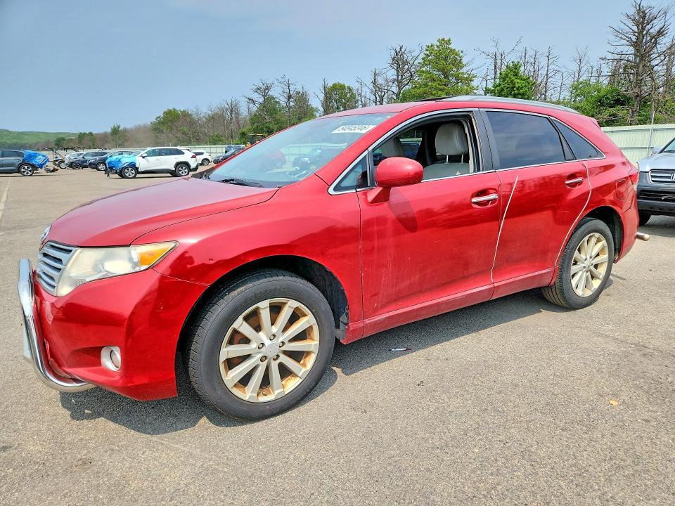 2010 Toyota Venza — фото 1