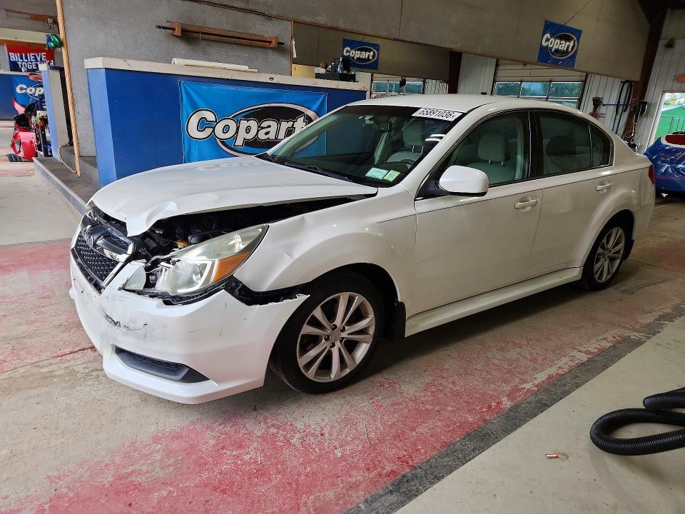 2014 Subaru Legacy — фото 1