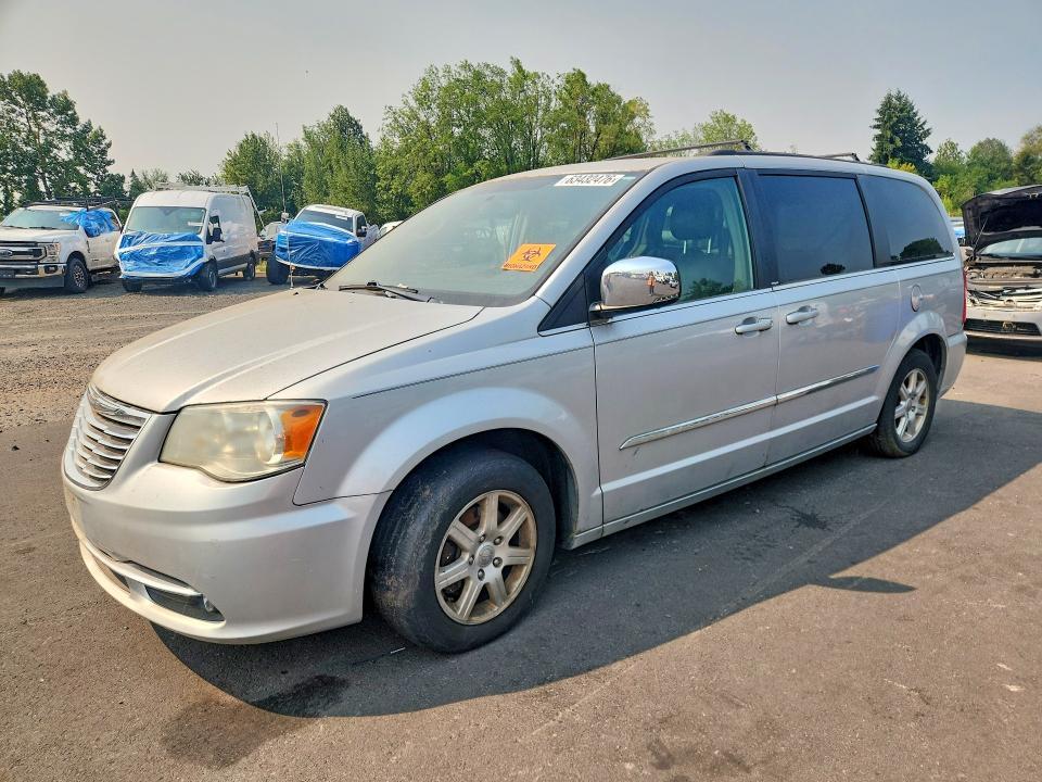 Chrysler Town Country