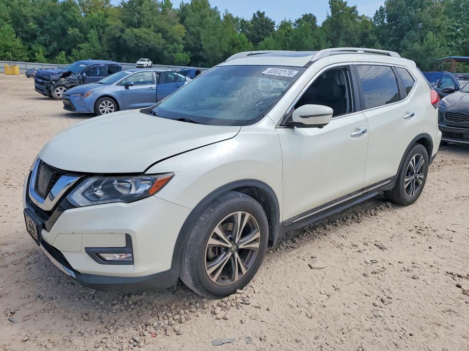 2017 Nissan Rogue — фото 1