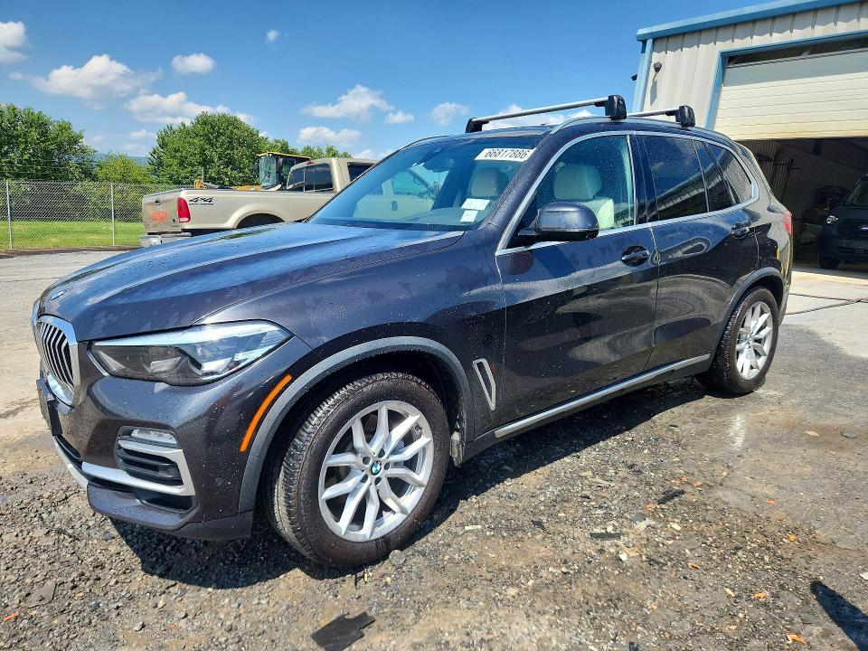 2021 BMW X5 — фото 1