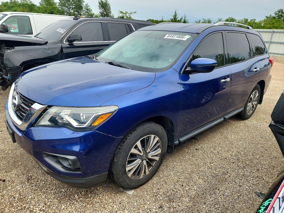 2018 Nissan Pathfinder — фото 1