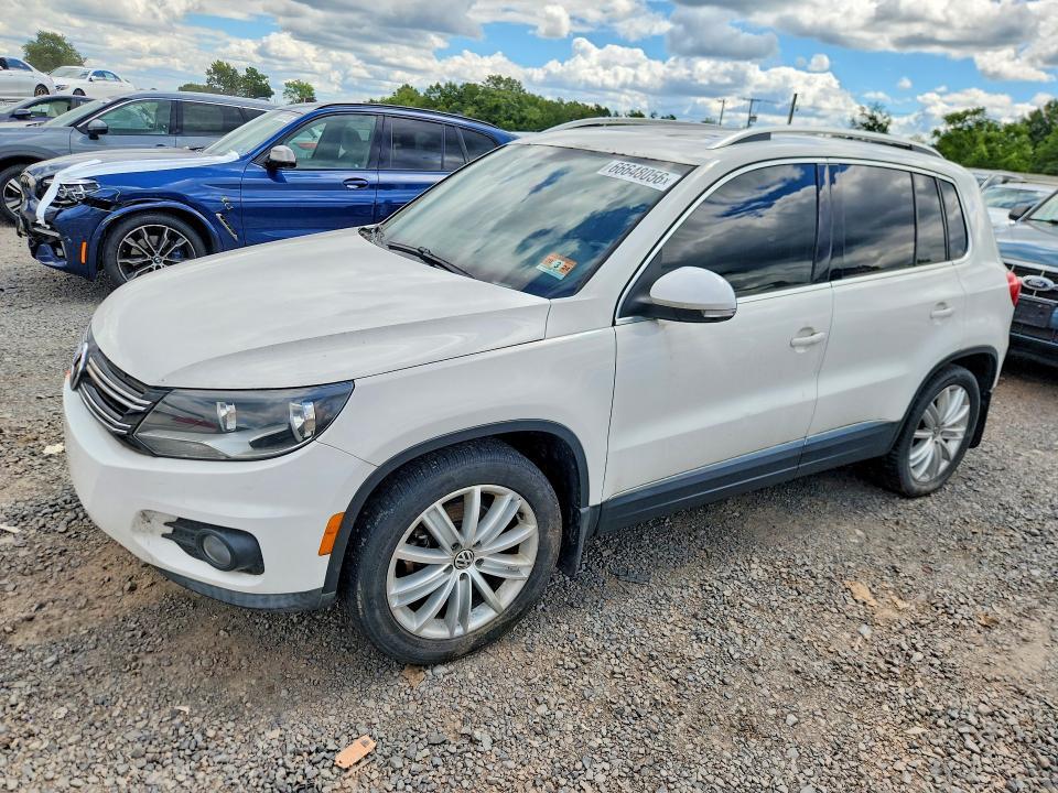 2013 Volkswagen Tiguan — фото 1