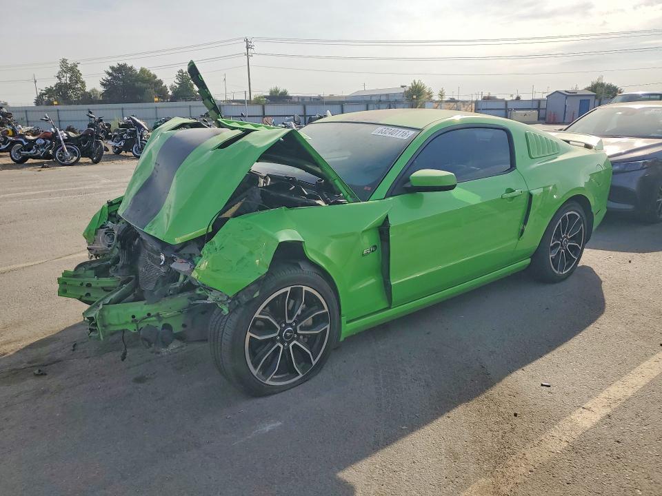 2013 Ford Mustang — фото 1