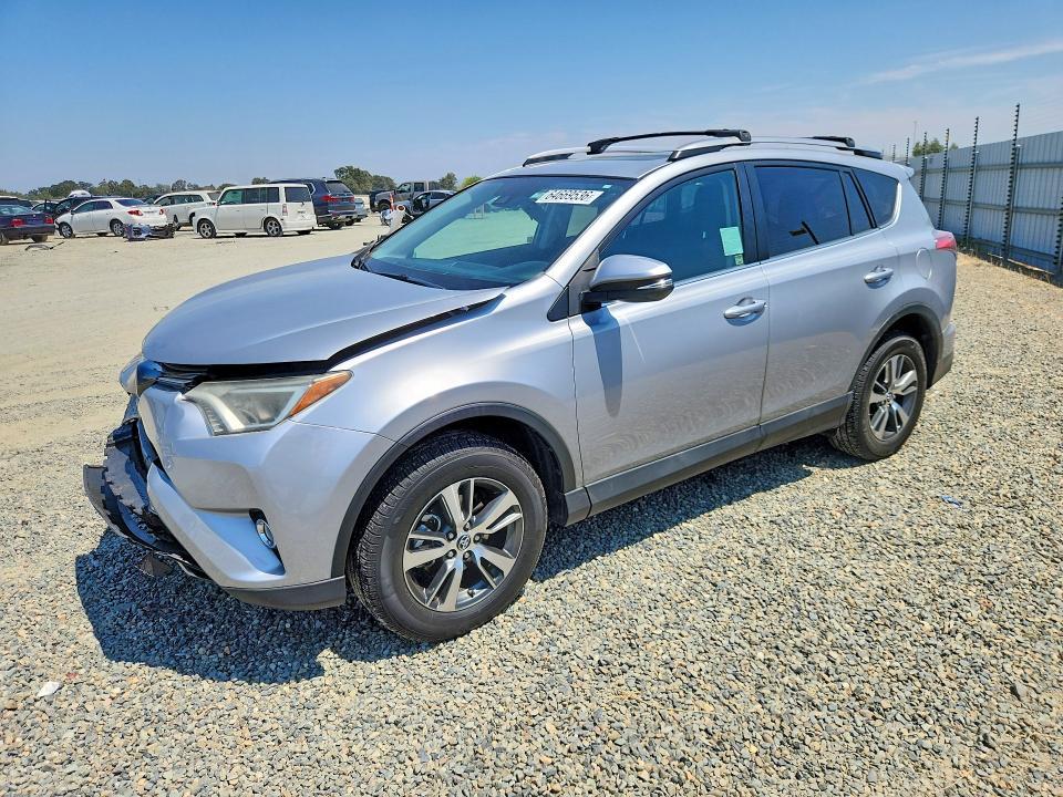 2017 Toyota Rav4 — фото 1