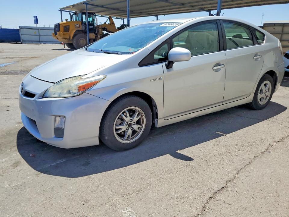 2010 Toyota Prius — фото 1