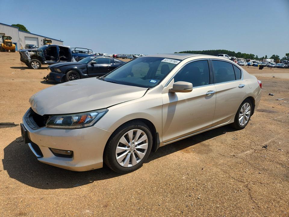 2015 Honda Accord — фото 1