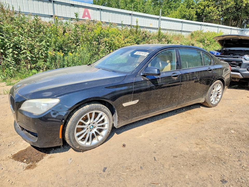 2012 BMW 750 — фото 1