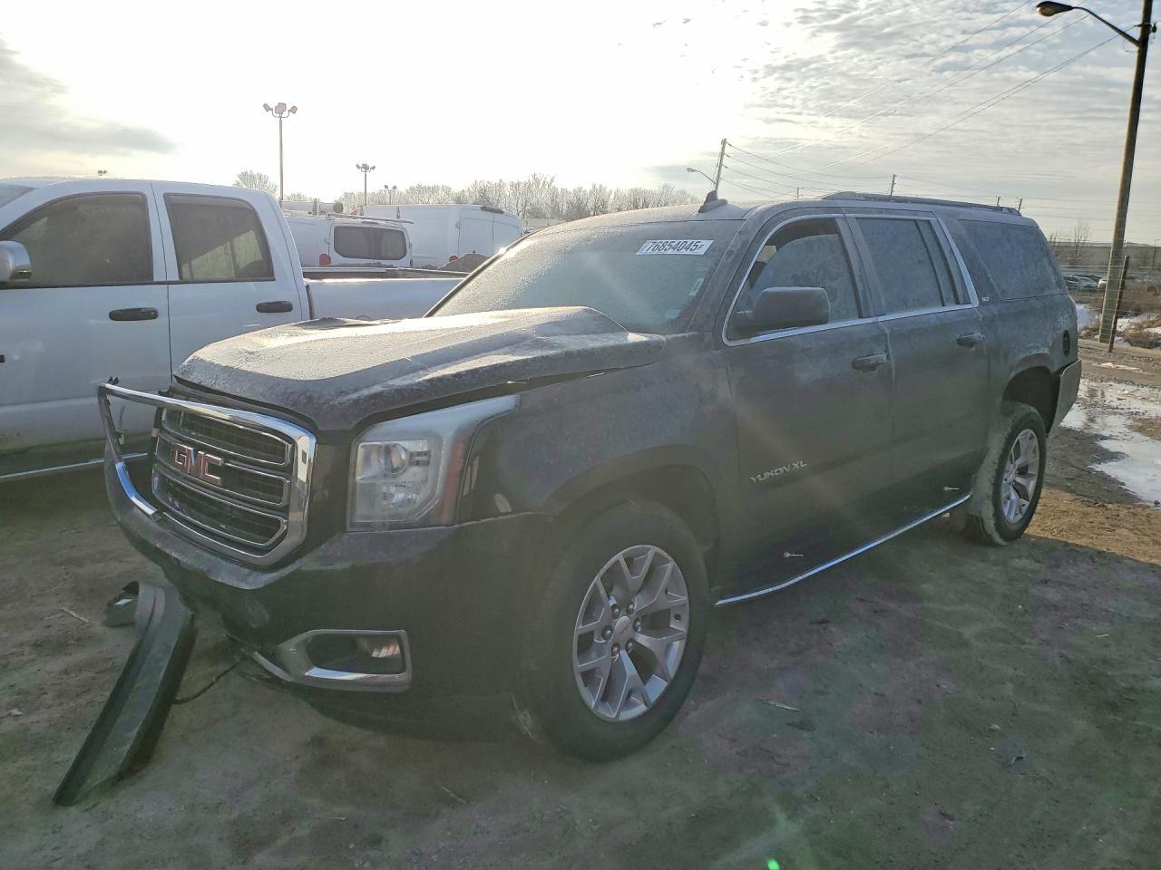 GMC YUKON