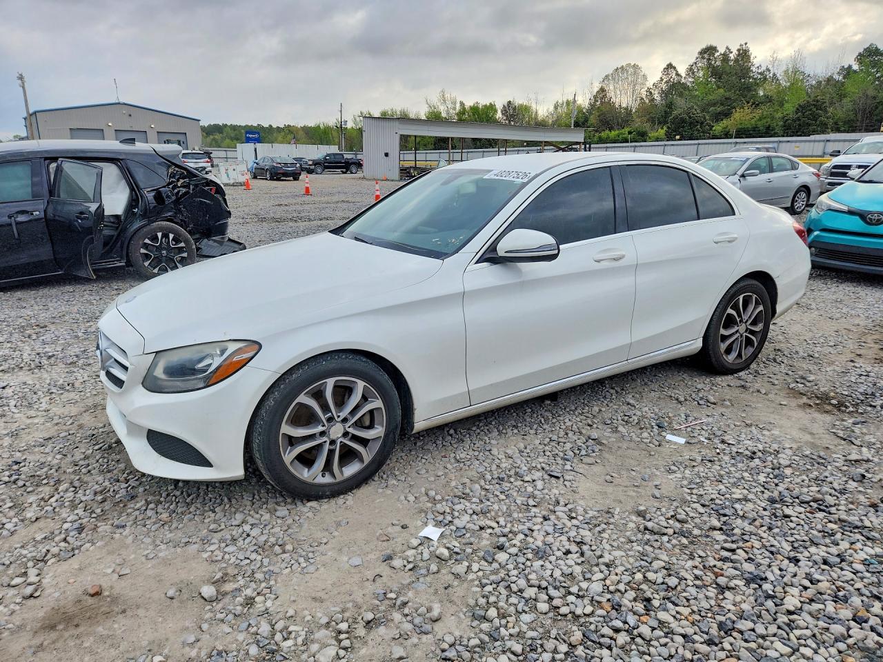MERCEDES-BENZ C-CLASS