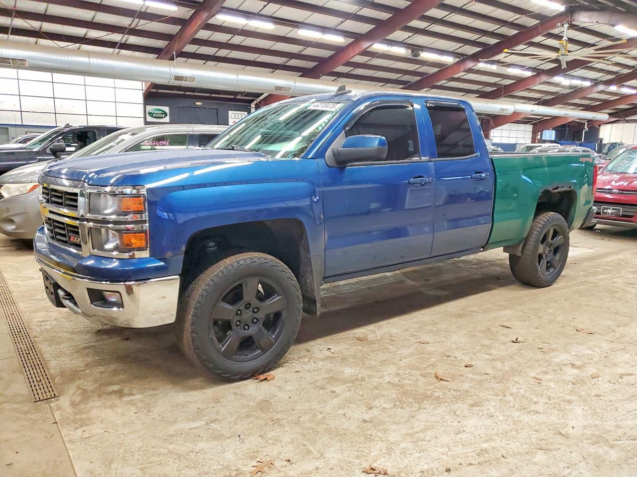 2015 CHEVROLET SILVERADO 1500 — фото 1