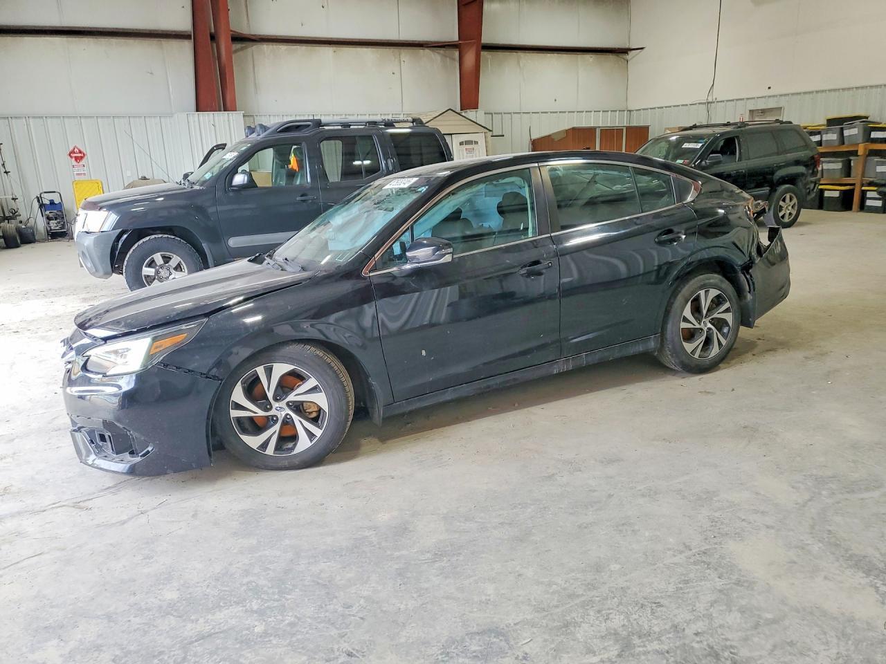 SUBARU LEGACY