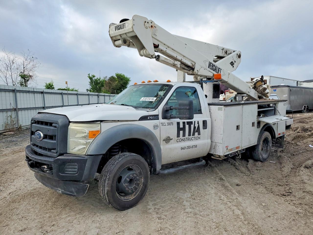 2012 FORD F-550 — фото 1