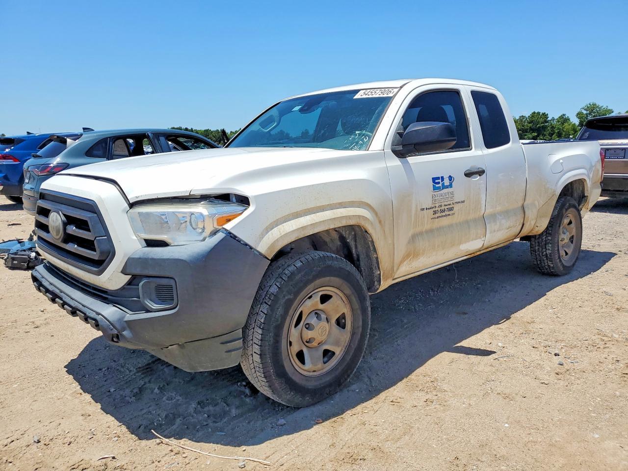 TOYOTA TACOMA