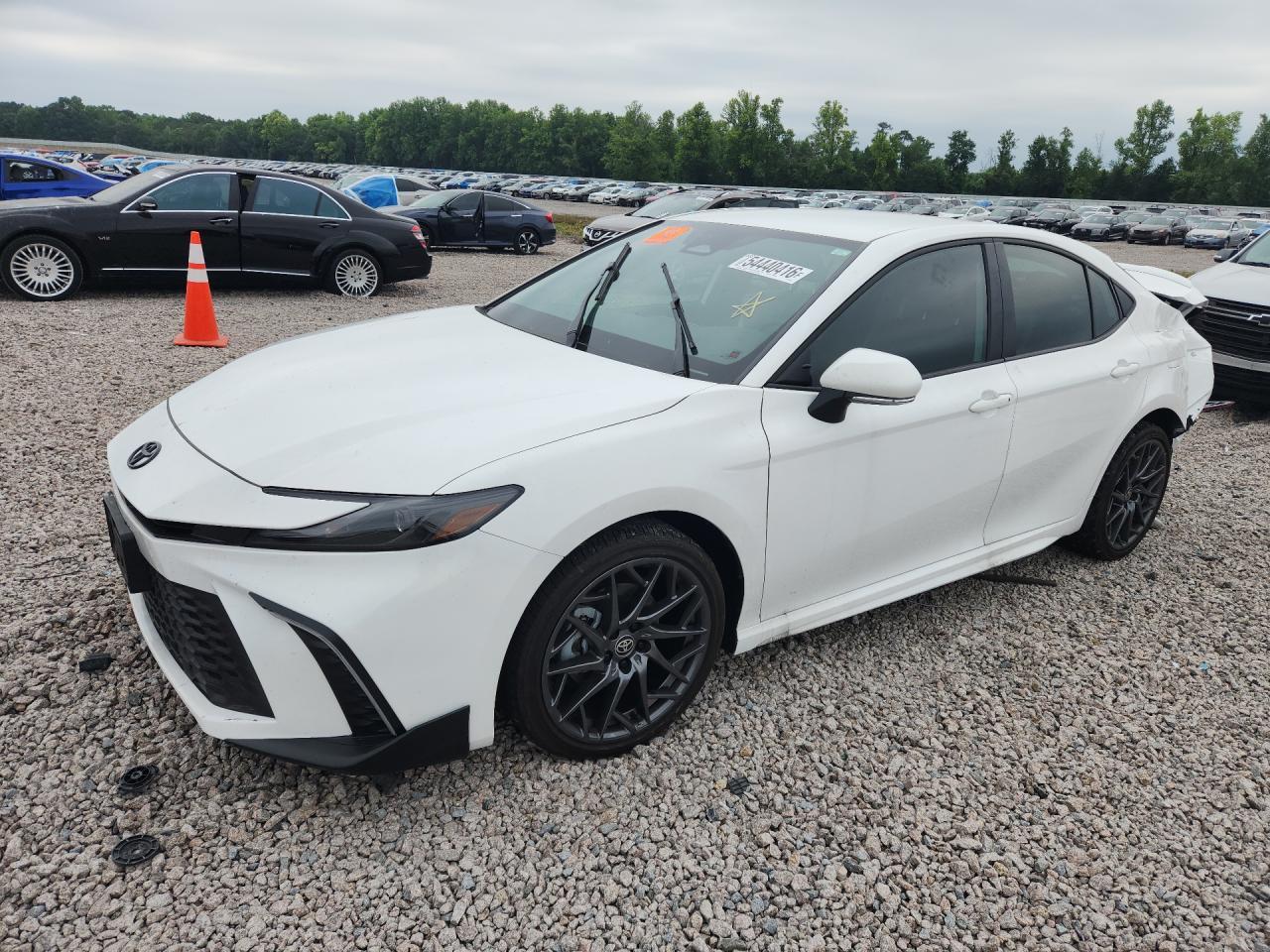 2025 TOYOTA CAMRY HYBRID — фото 1