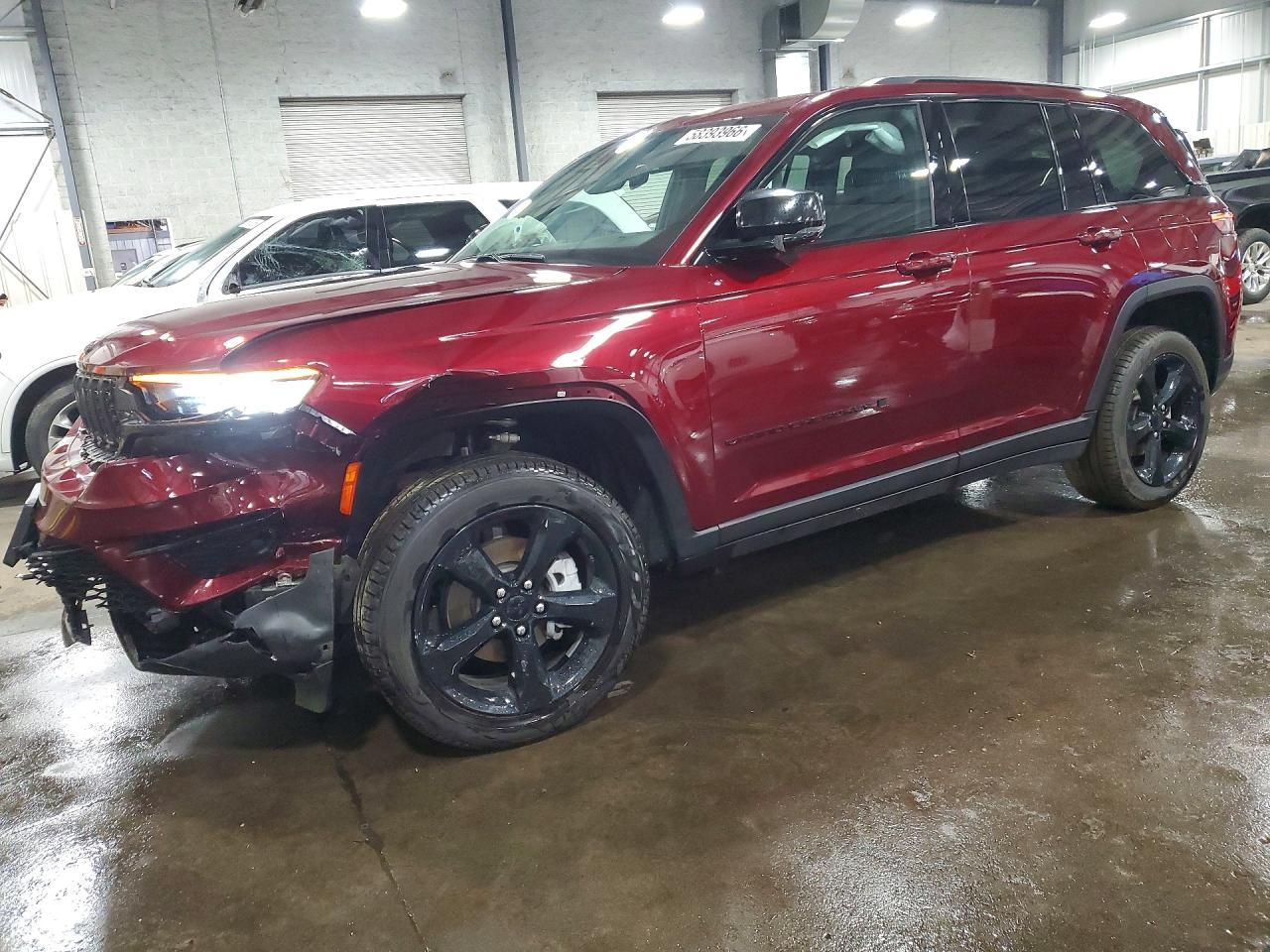 2025 JEEP GRAND CHEROKEE — фото 1