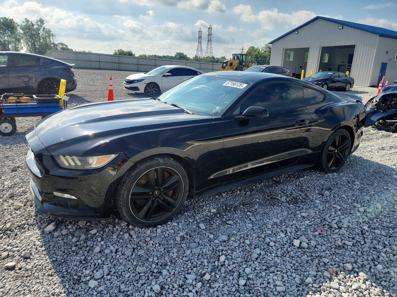 FORD MUSTANG
