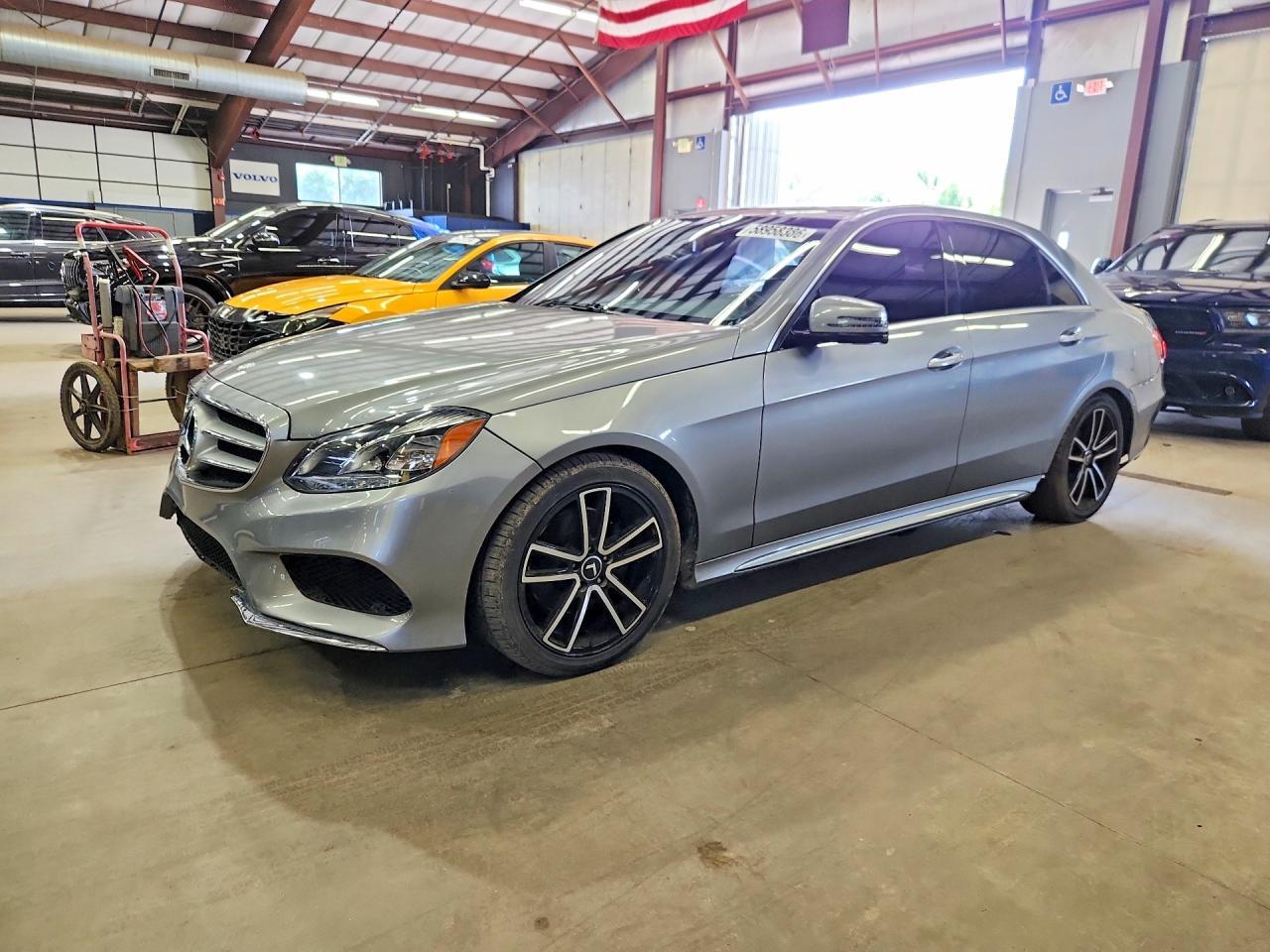 2014 MERCEDES-BENZ E-CLASS — фото 1