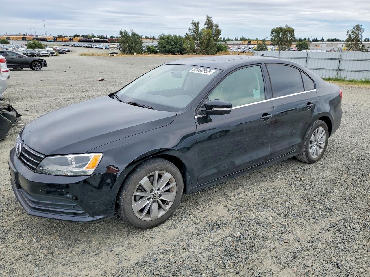 2015 VOLKSWAGEN JETTA — фото 1