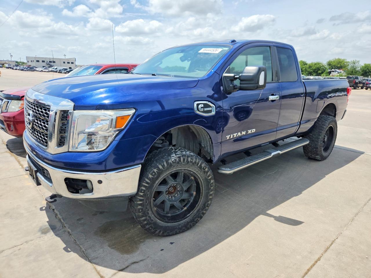 2017 NISSAN TITAN — фото 1