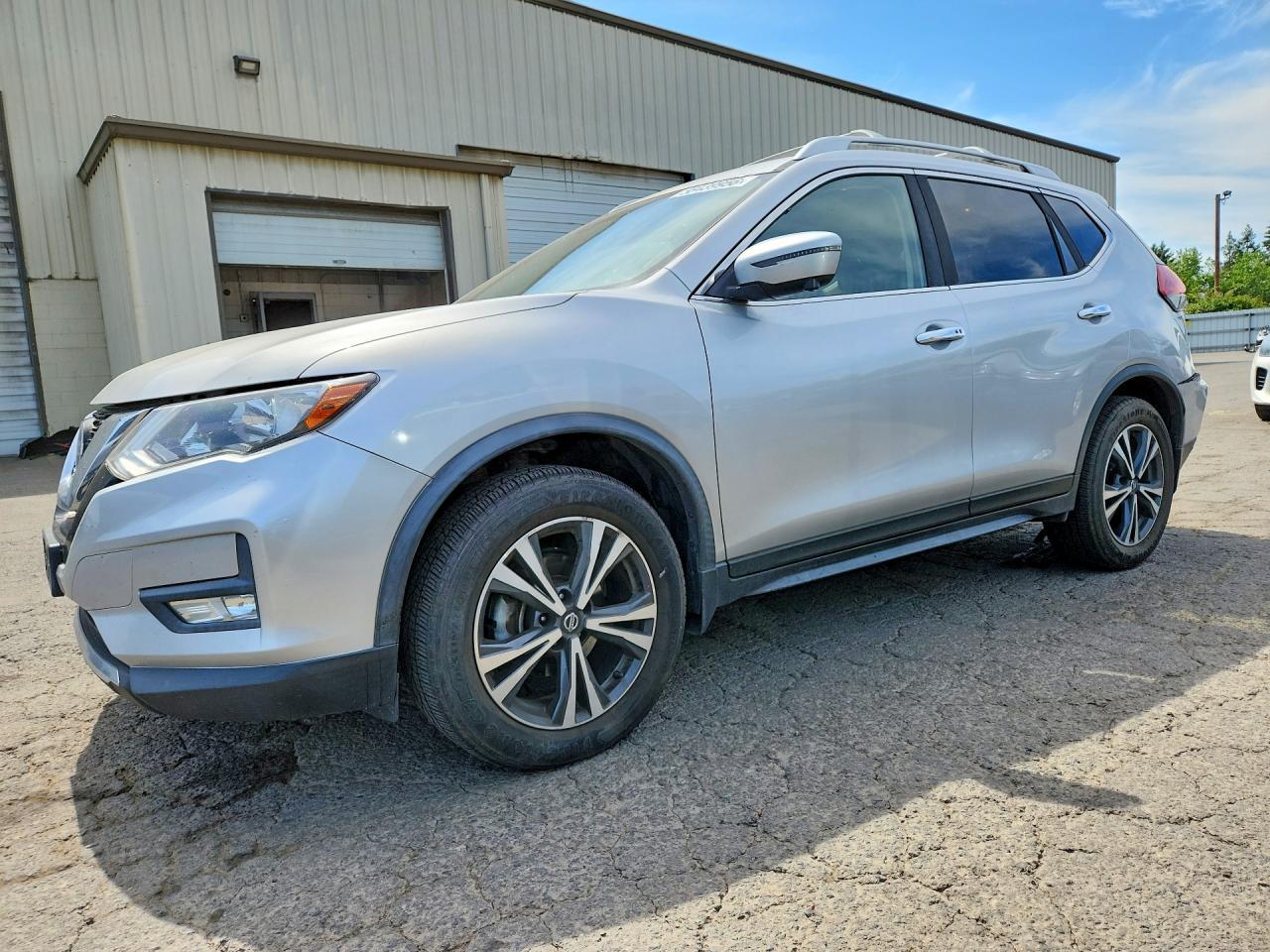 2019 NISSAN ROGUE — фото 1