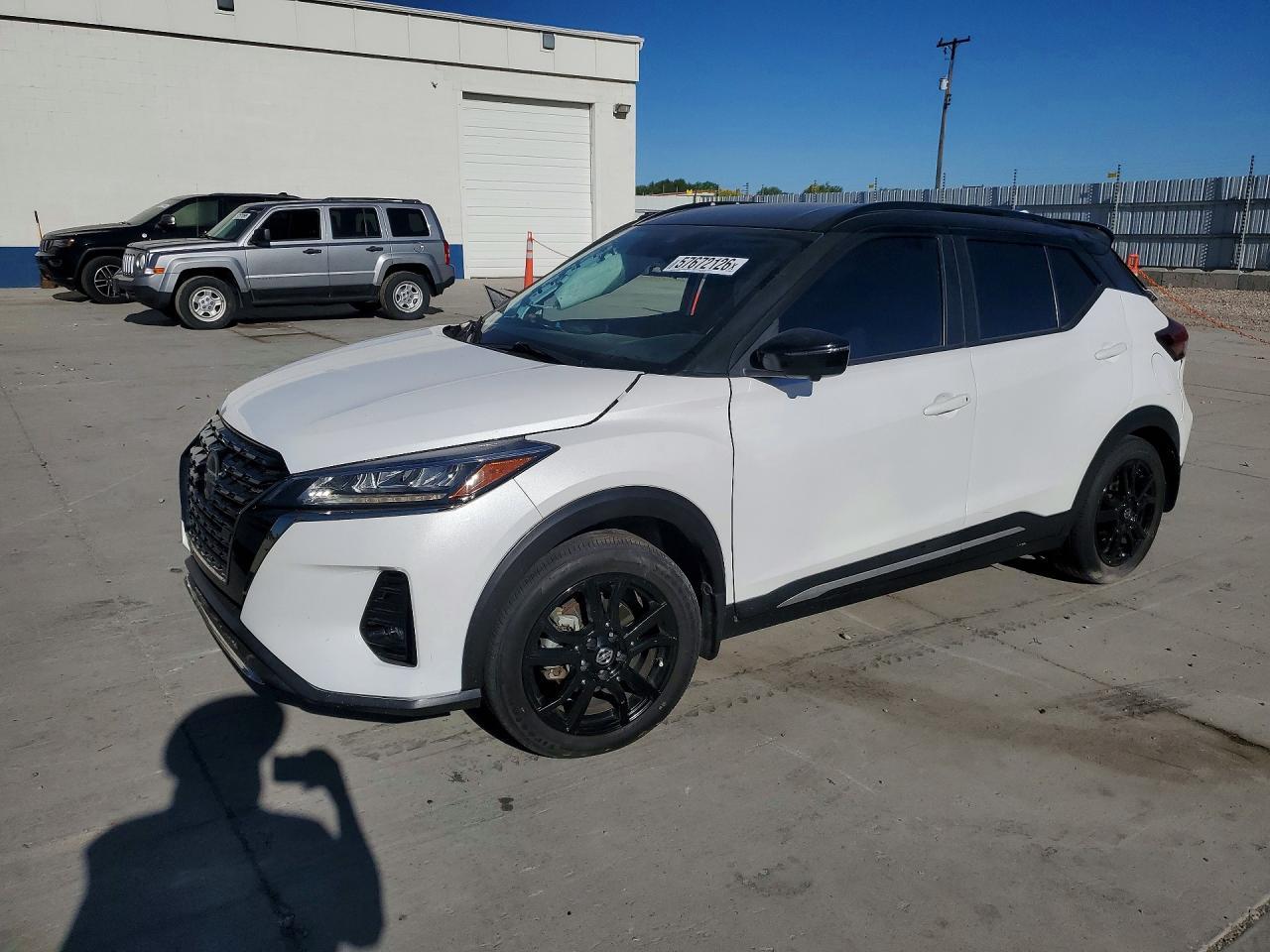2021 NISSAN KICKS — фото 1