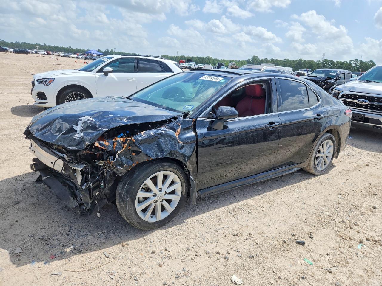 TOYOTA CAMRY