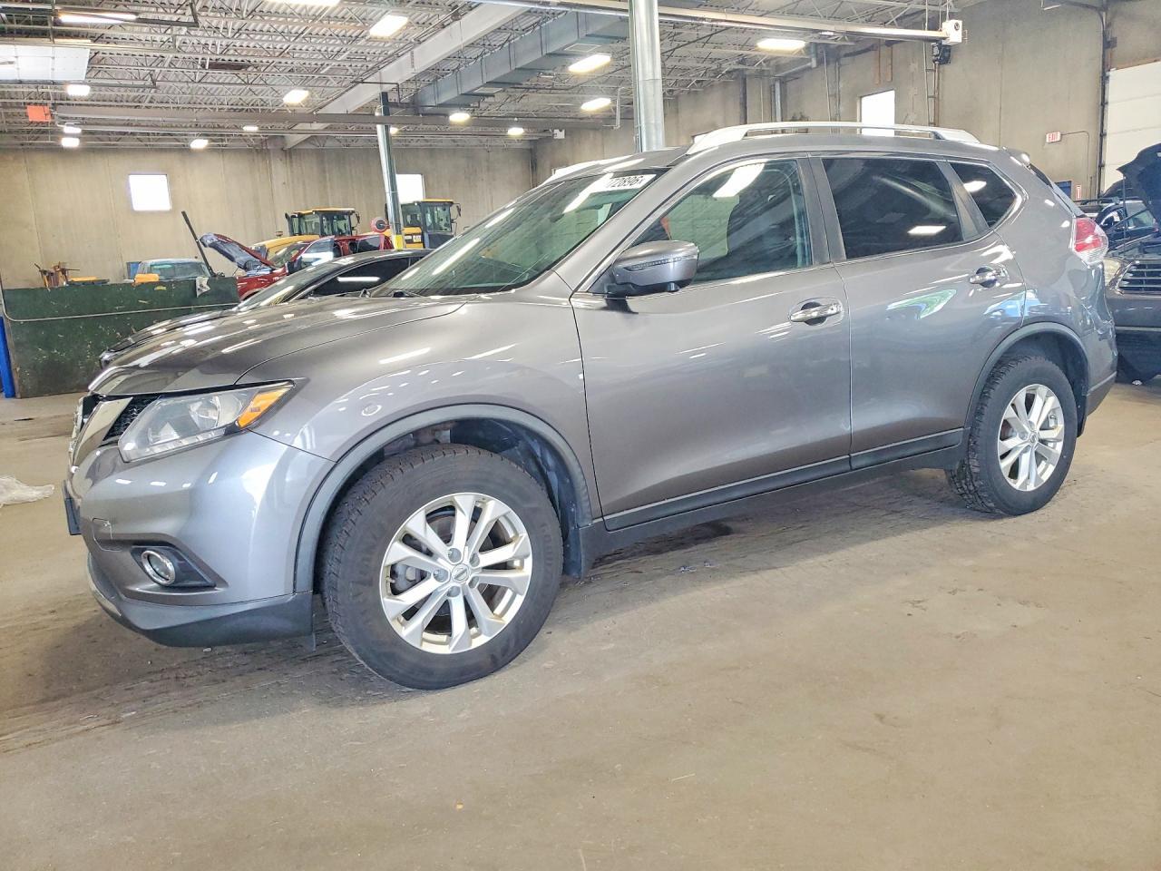 2016 NISSAN ROGUE — фото 1