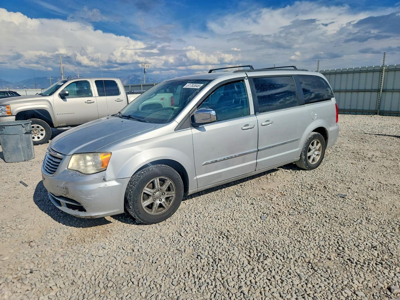 2012 CHRYSLER TOWN & COUNTRY — фото 1