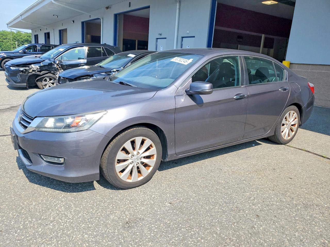 2013 HONDA ACCORD — фото 1