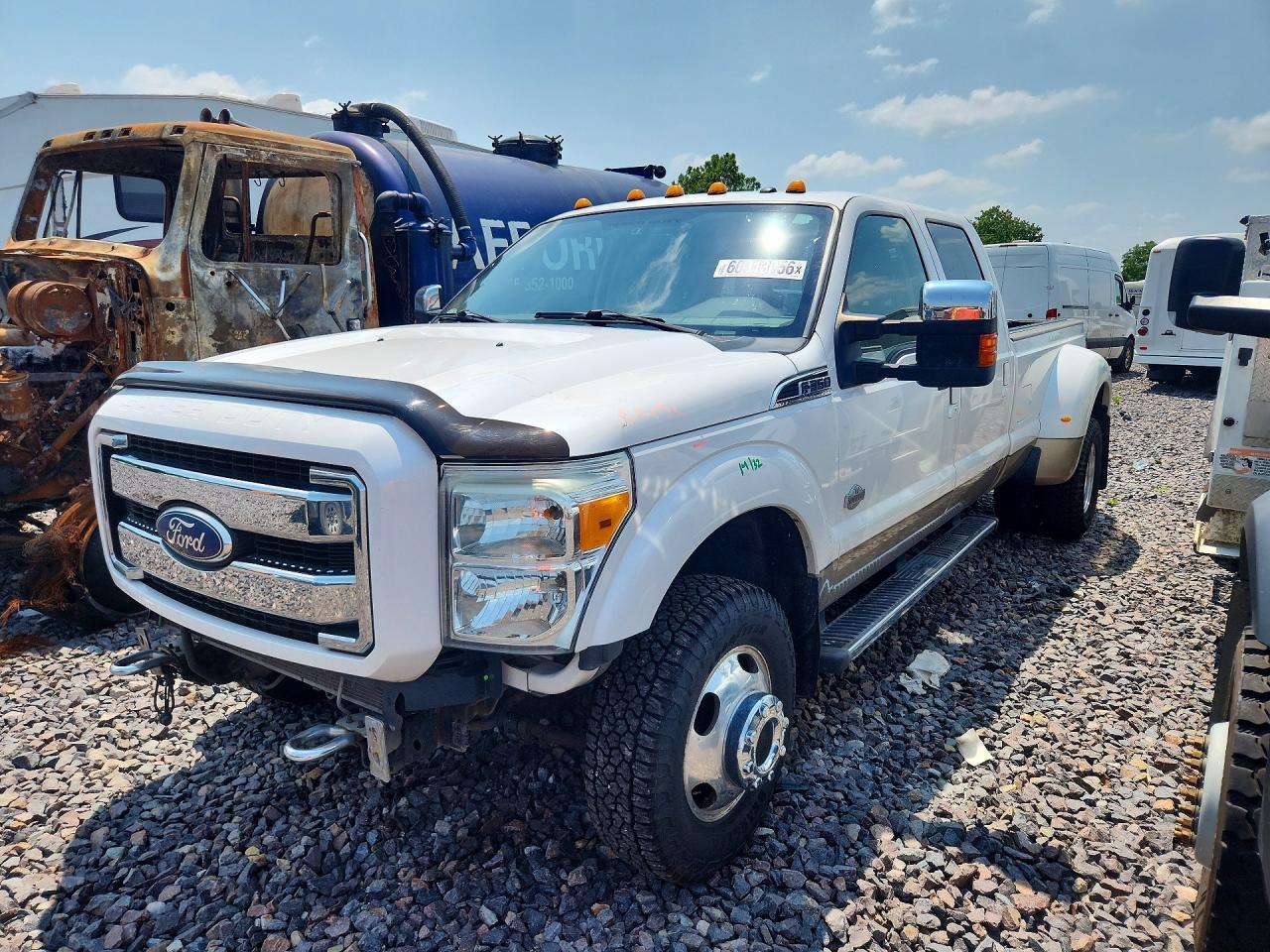 2011 FORD F-350 — фото 1
