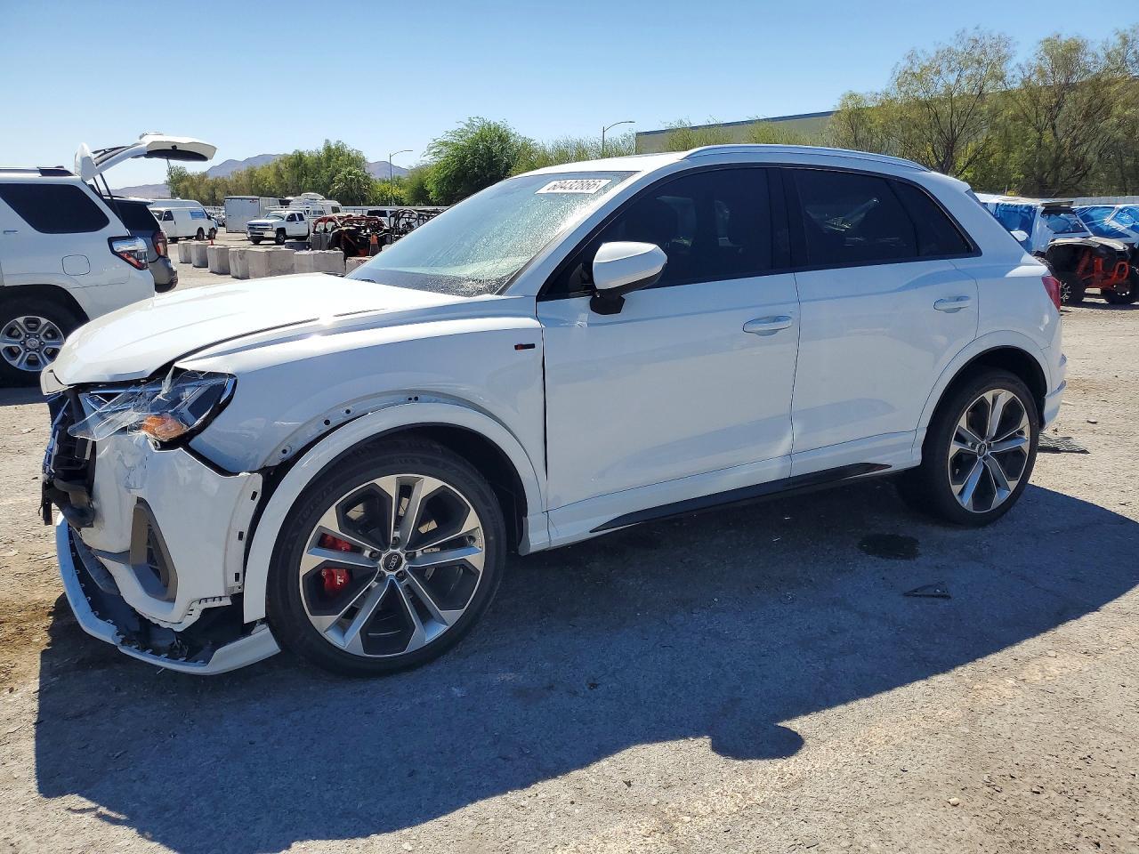 2019 AUDI Q3 — фото 1