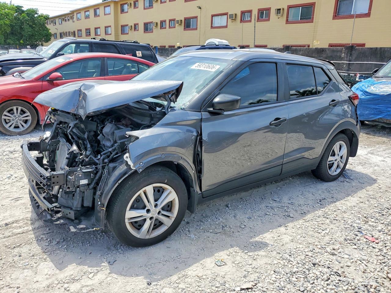 2024 NISSAN KICKS — фото 1