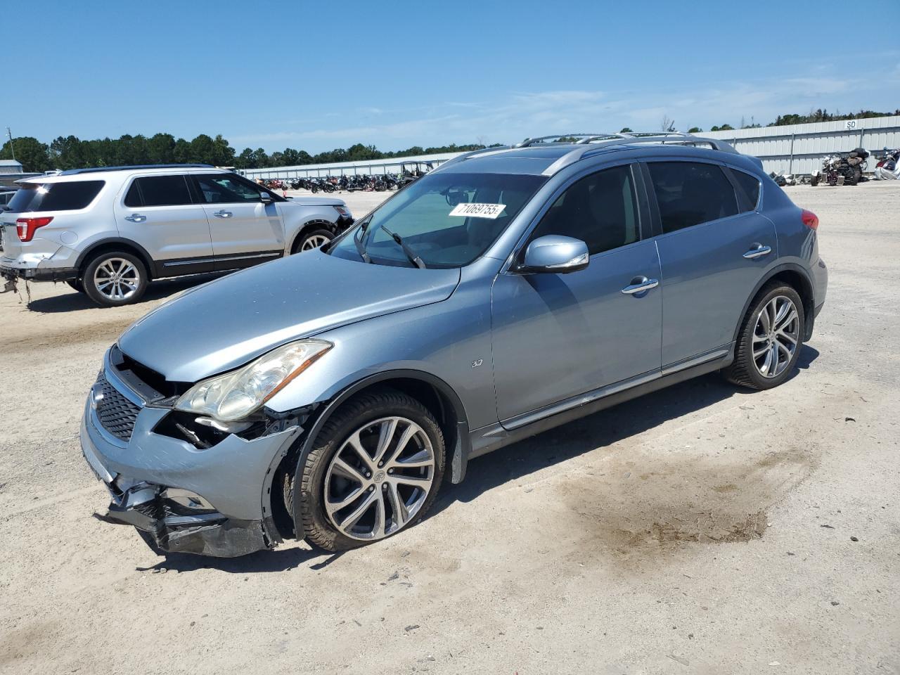 INFINITI QX50