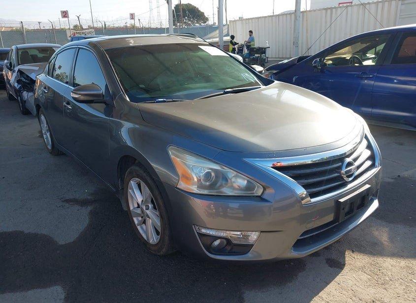 Nissan Altima