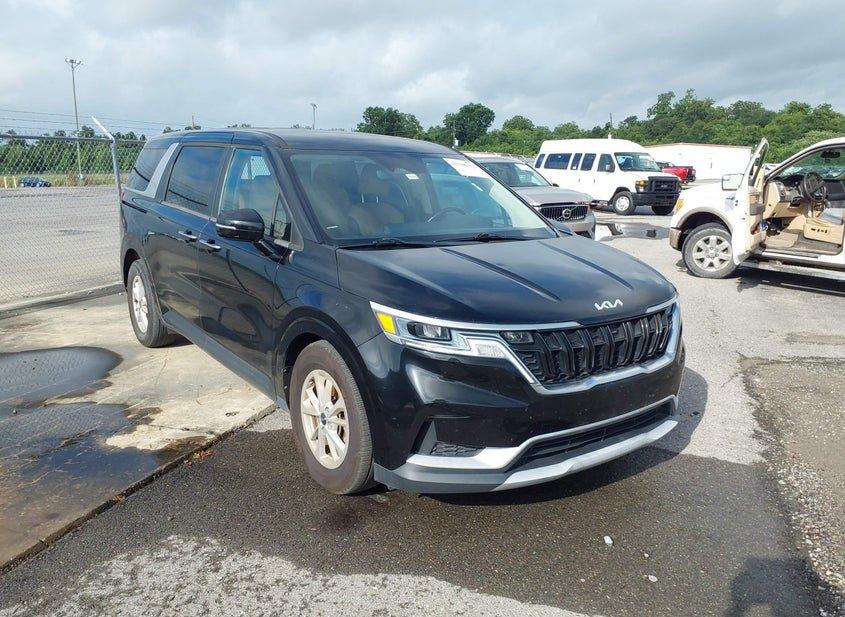 Kia Carnival Mpv