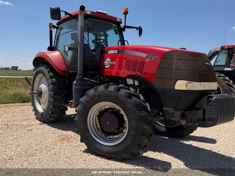 Case-International 225 Cvt