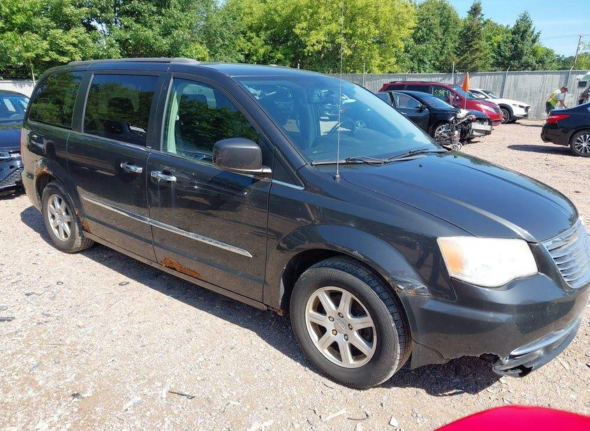 Chrysler Town Country