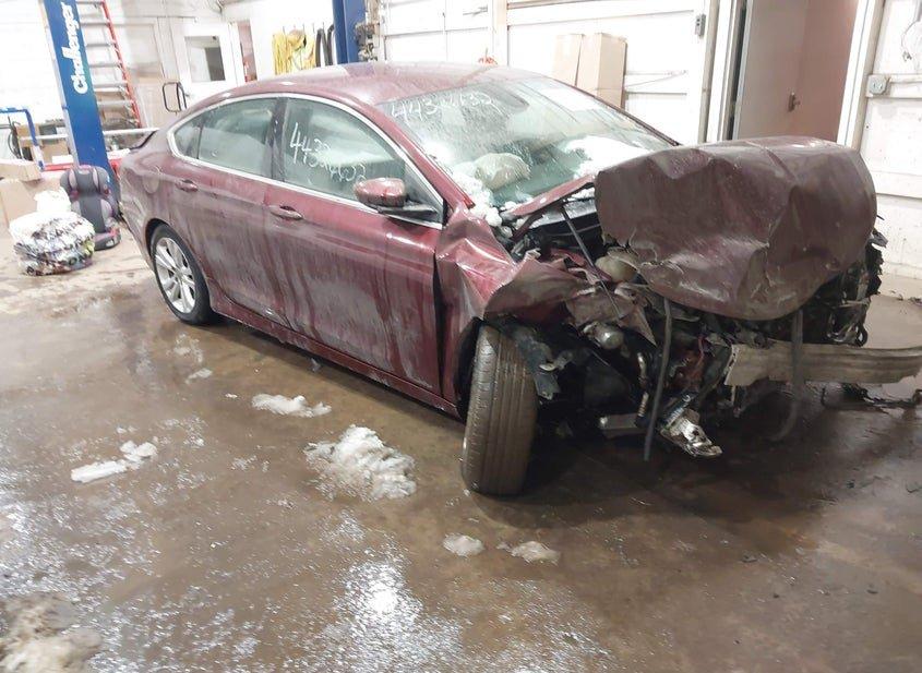 Chrysler 200