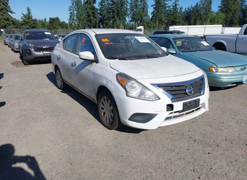 Nissan Versa